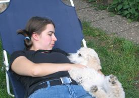  Bildname: 02a - Caruso and Stefanie relaxing in the sun Aug 2005.jpg  